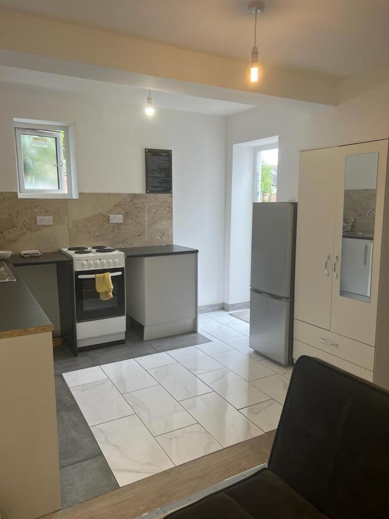 Starlet Property Wanstead 外观 照片