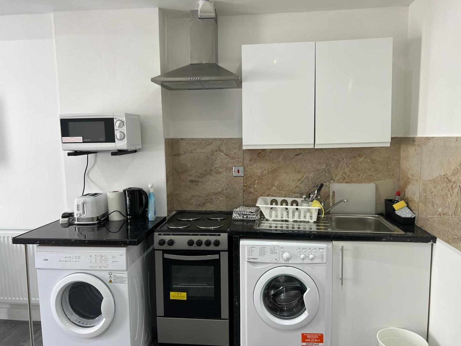 Starlet Property Wanstead 外观 照片