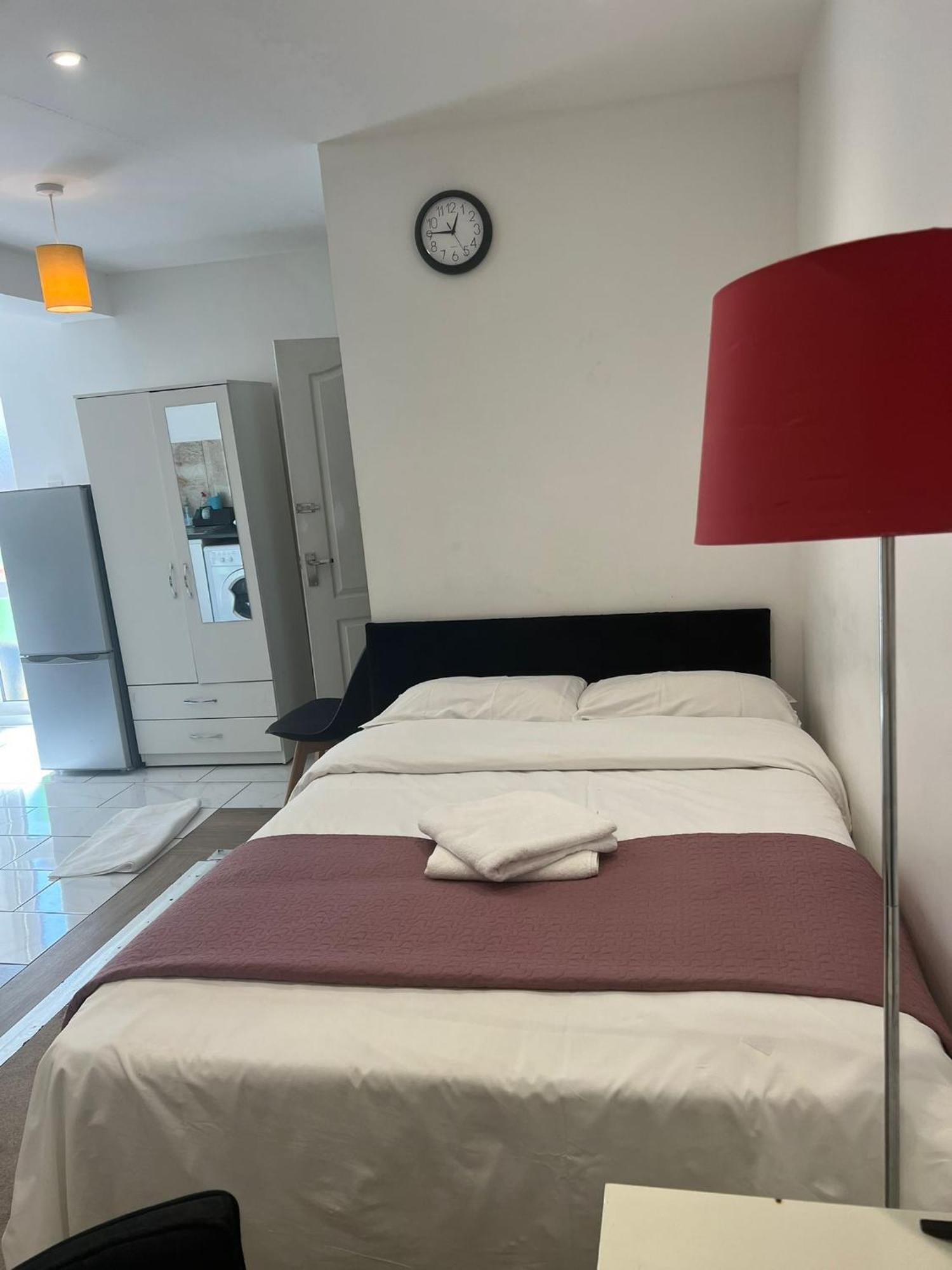 Starlet Property Wanstead 外观 照片